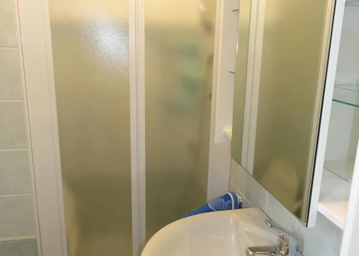 With Pool And Solarium Access アパート *